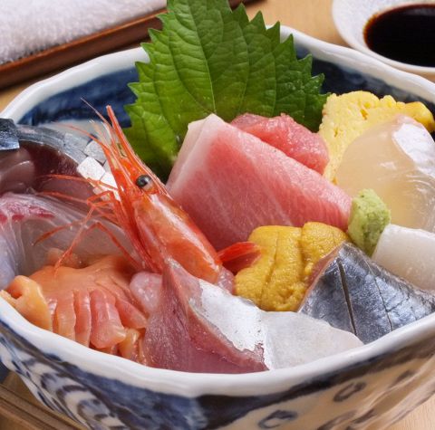 海鮮丼